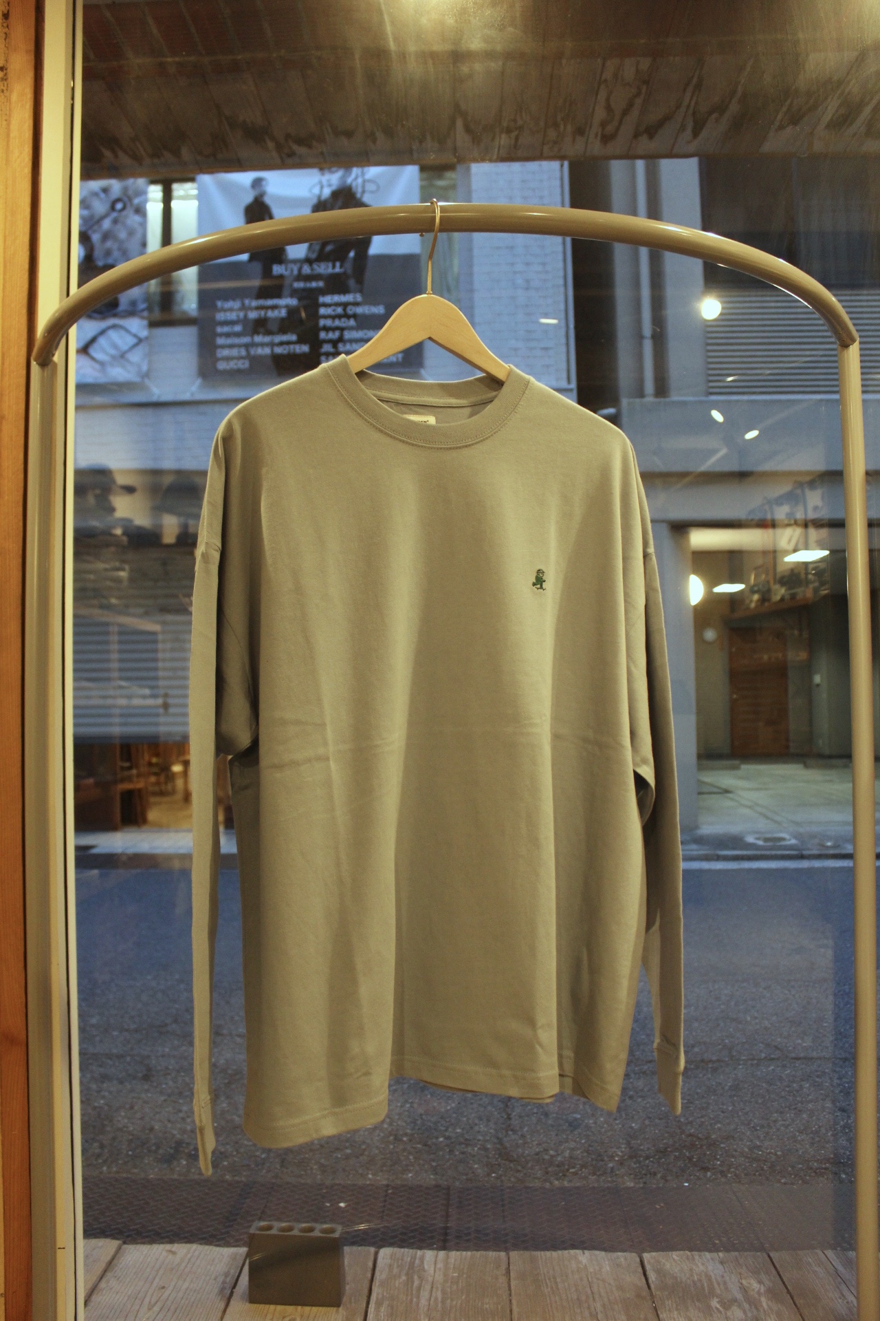 REGNOMON(���O�m����) / PUSH REGNOMON L/S TEE