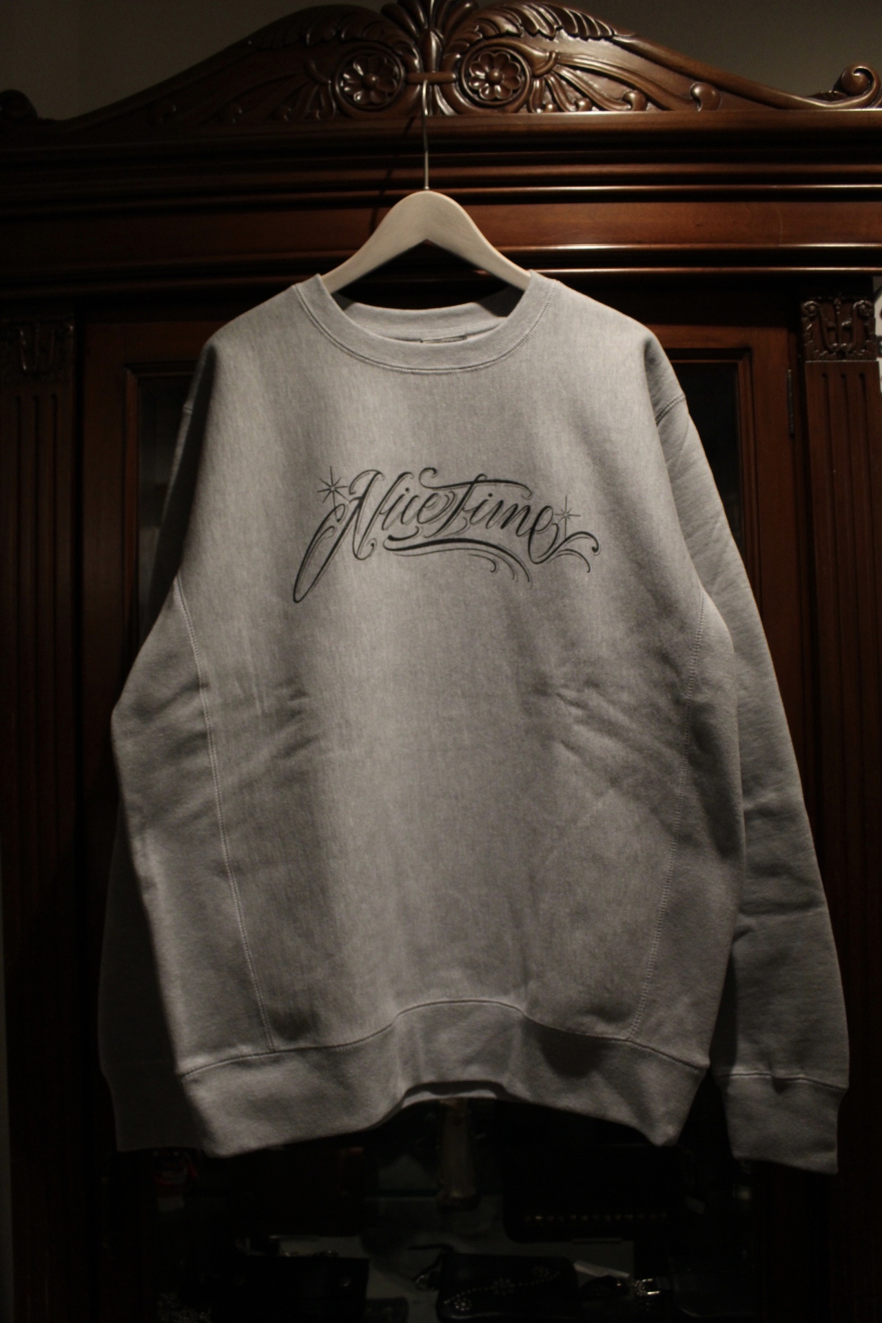 PRILLMAL(v}) / NICE TIME !!! CREW NECK SWEAT